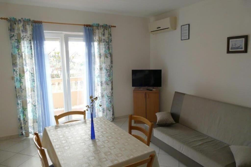 Apartments Jasmin Barbat na Rabu Extérieur photo
