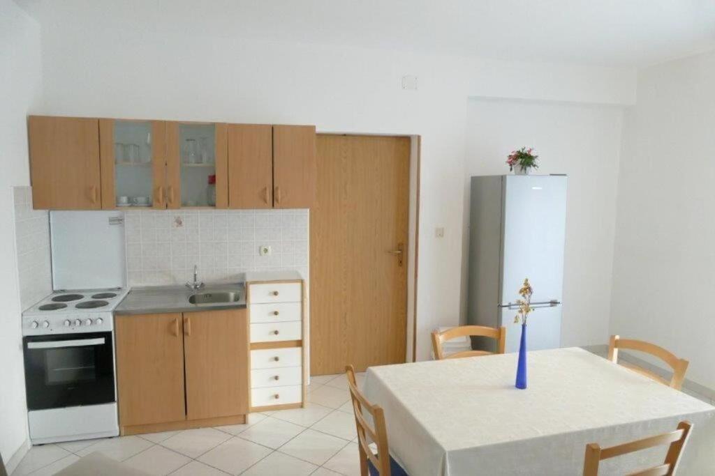 Apartments Jasmin Barbat na Rabu Extérieur photo
