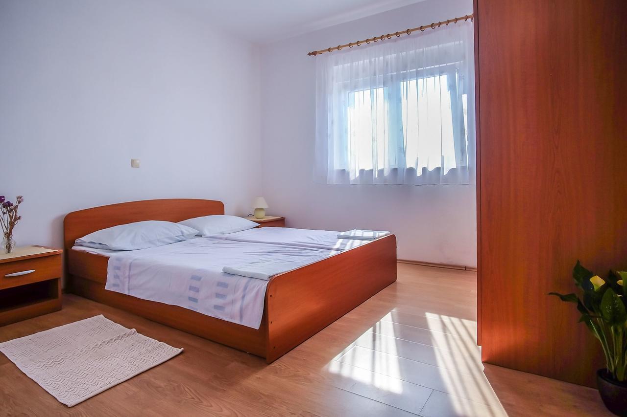 Apartments Jasmin Barbat na Rabu Extérieur photo