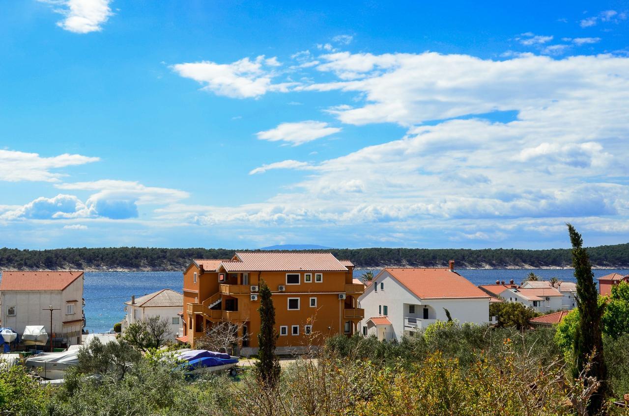 Apartments Jasmin Barbat na Rabu Extérieur photo